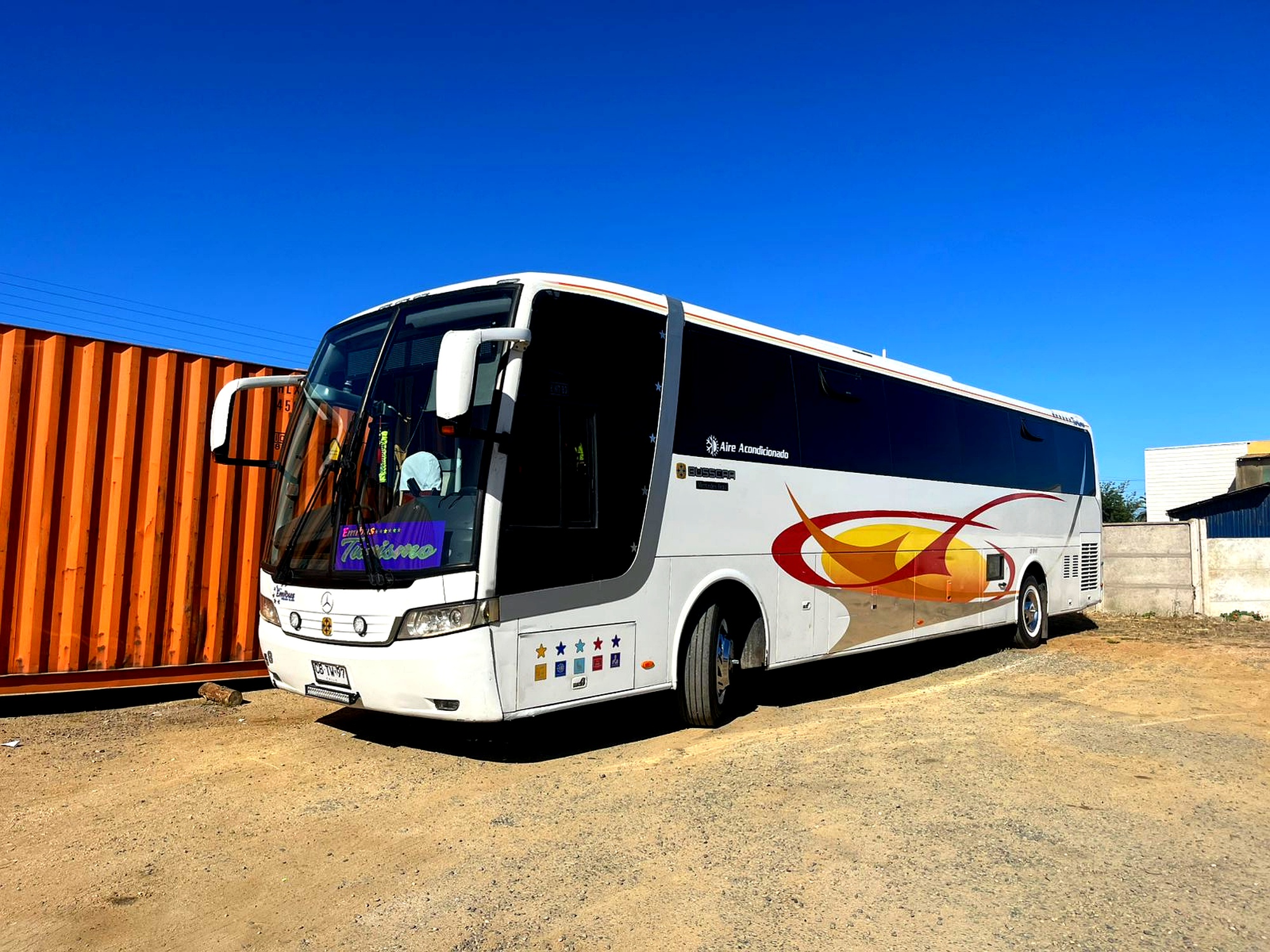 Bus EmiBus 11 - Flota moderna y confortable