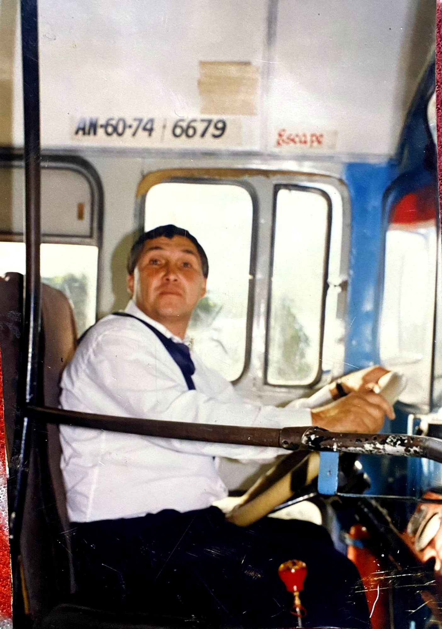 Bus EmiBus 3 - Flota moderna y confortable