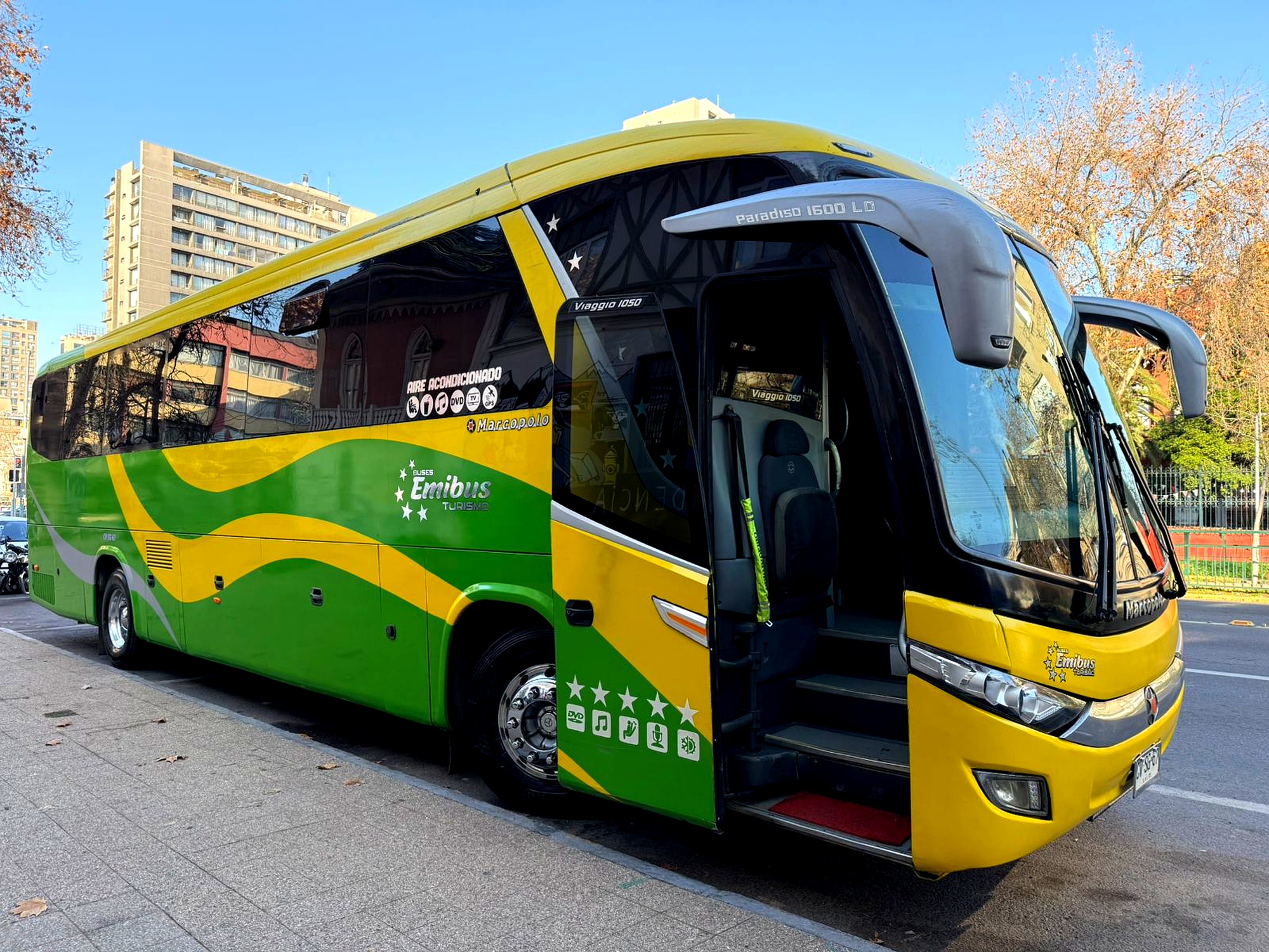 Bus EmiBus 35 - Flota moderna y confortable